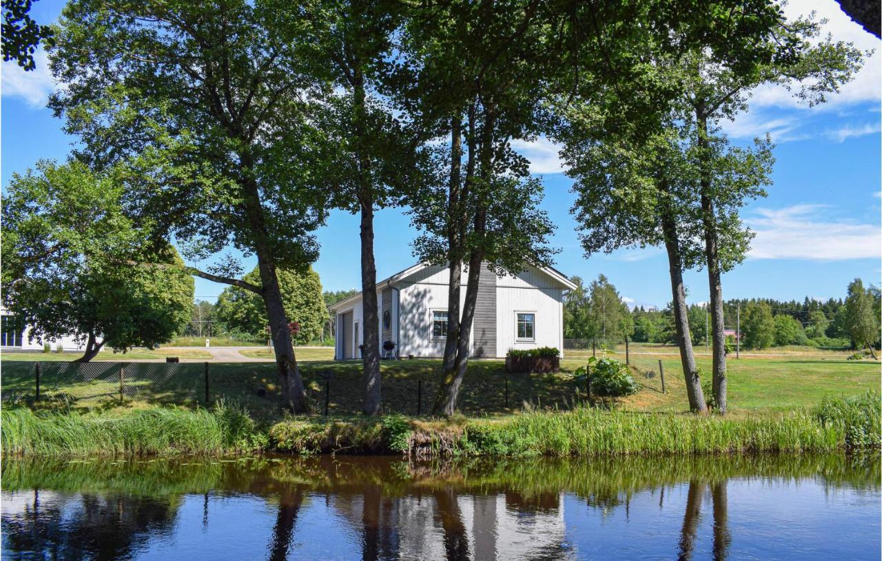 Beautiful Apartment In Lagan With House Sea View エクステリア 写真