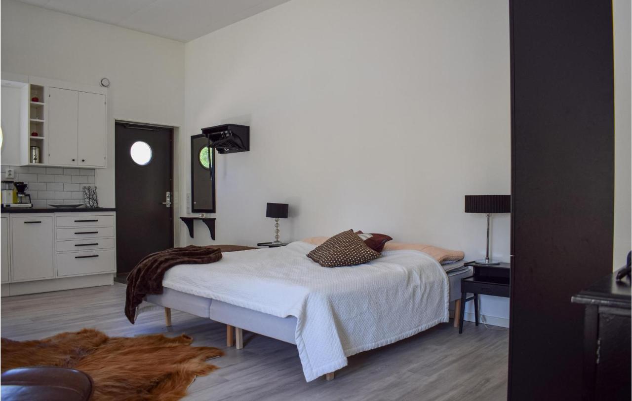 Beautiful Apartment In Lagan With House Sea View エクステリア 写真